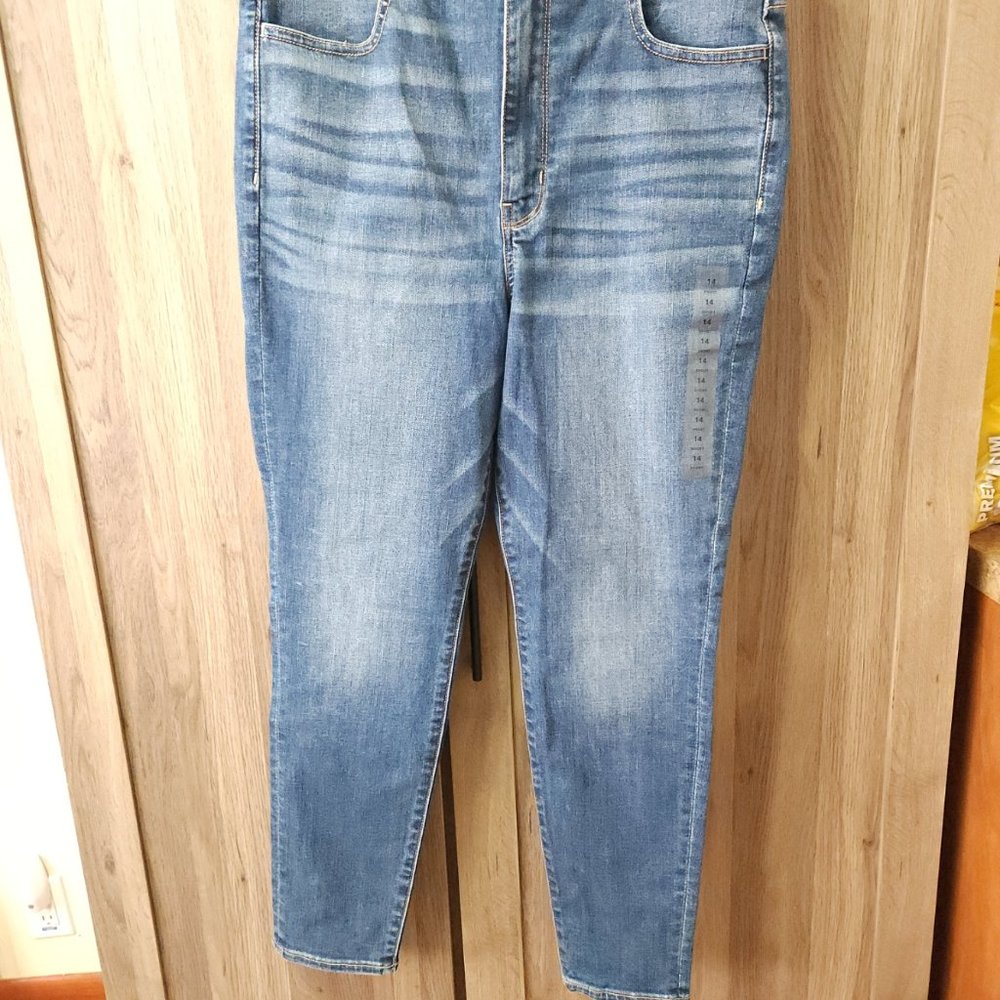 NWT AE Highest Rise Jeggings 14S